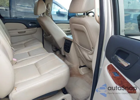 2008 Chevrolet Avalanche 1500 Lt from USA, damaged, VIN 3GNEC12028G141764